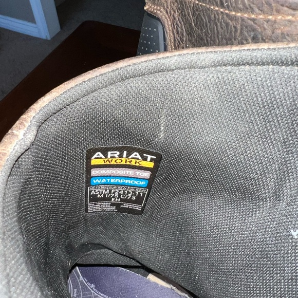 Ariats most expensive men’s boot! - Picture 3 of 14